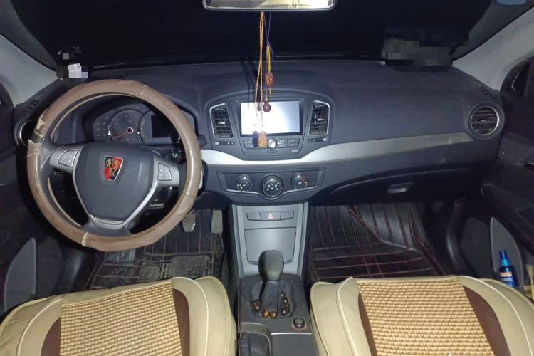 Used Roewe 350 2013 350C 1.5L Manual Swift Edition Center Console