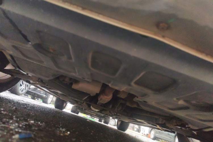 Used Roewe 350 2013 350S 1.5L Automatic Xunda Edition Chassis Front