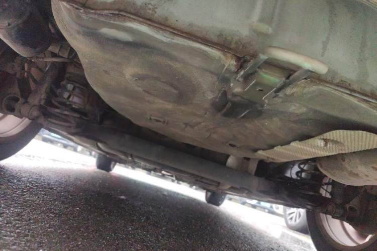 Used Roewe 350 2013 350S 1.5L Automatic Xunda Edition Chassis Rear