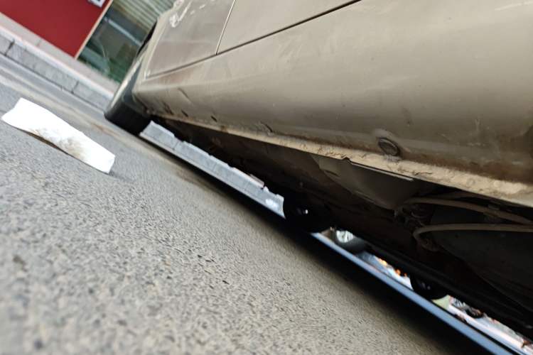Used Roewe 350 2013 350C 1.5L Automatic Xunyue Edition Chassis Rear Left