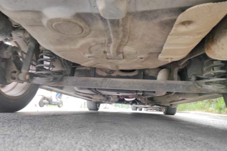 Used Roewe 350 2013 350S 1.5L Manual Xunchi Edition Chassis Rear