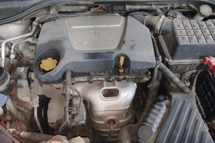 Used Roewe 350 2013 350C 1.5L Manual Swift Edition Engine Bay