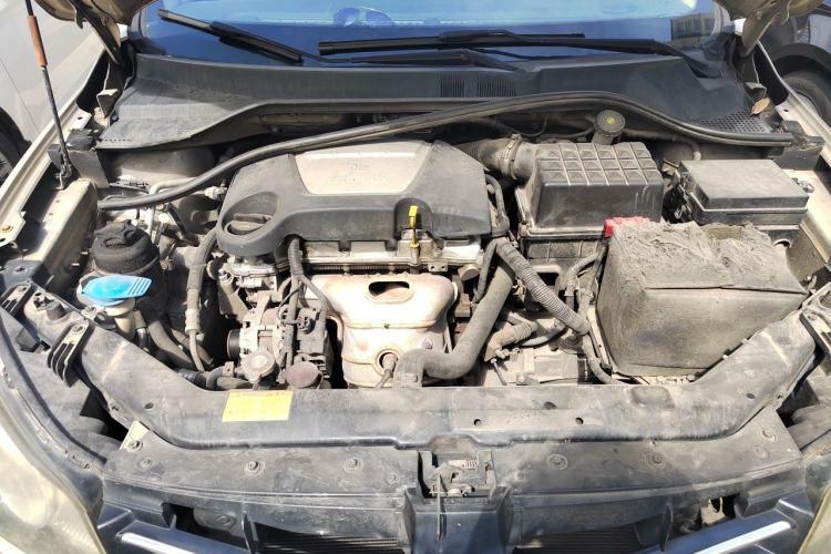 Used Roewe 350 2013 350S 1.5L Manual Xunchi Edition Engine Bay