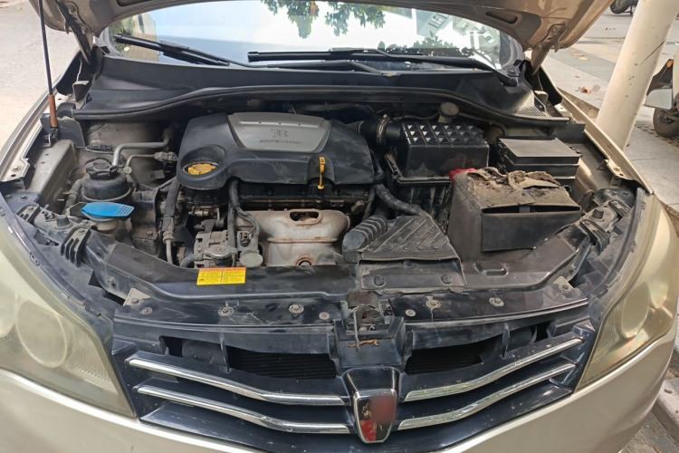 Used Roewe 350 2013 350C 1.5L Automatic Xunyue Edition Engine Bay