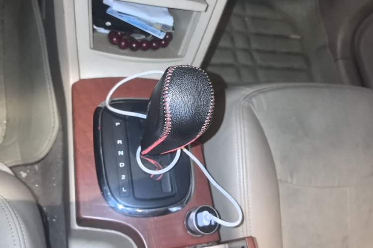 Used Roewe 350 2013 350C 1.5L Automatic Xunyue Edition Gear Lever