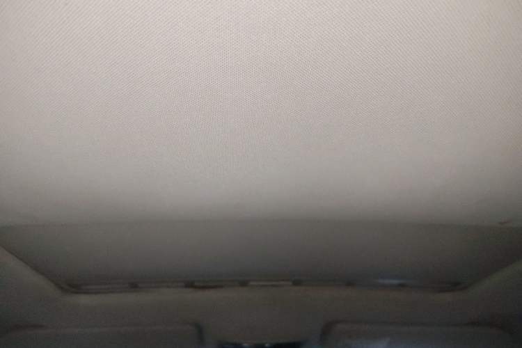 Used Roewe 350 2013 350C 1.5L Manual Swift Edition Headliner