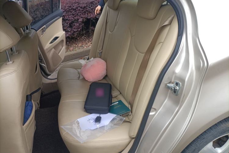 Used Roewe 350 2013 350S 1.5L Manual Xunchi Edition Left Rear Seat