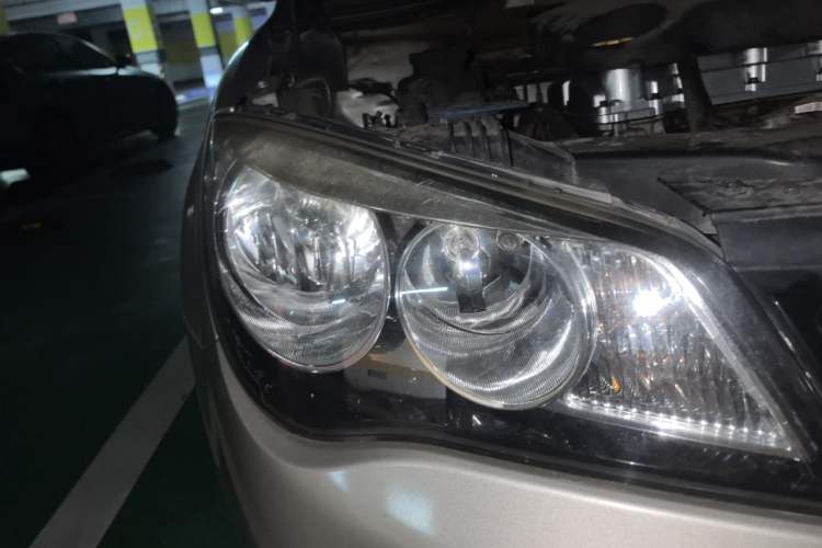 Used Roewe 350 2013 350C 1.5L Automatic Xunyue Edition Right Front Headlight