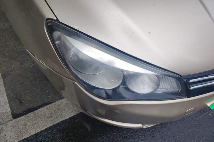 Used Roewe 350 2013 350S 1.5L Manual Xunchi Edition Right Front Headlight