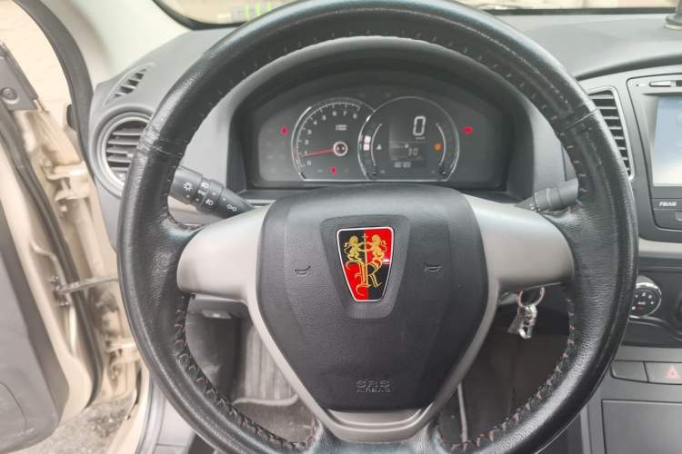 Used Roewe 350 2013 350S 1.5L Manual Xunchi Edition Steering Wheel