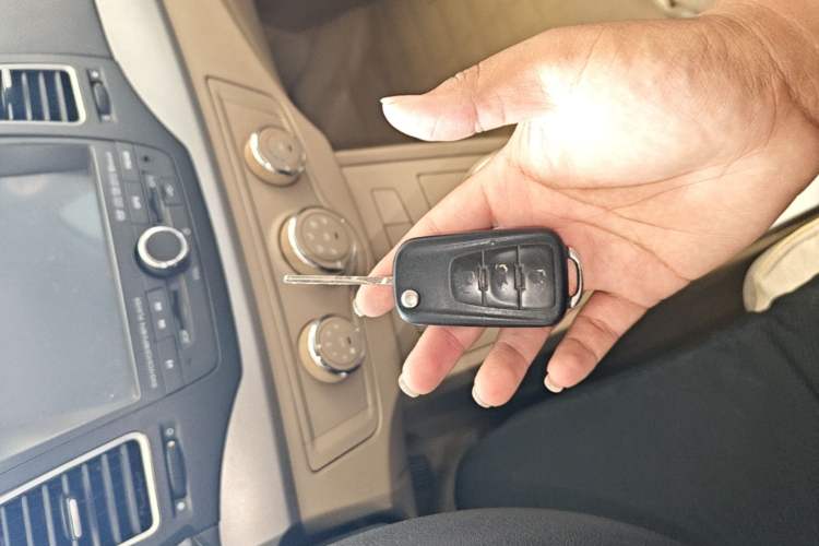 Used Roewe 350 2013 350S 1.5L Automatic Xunda Edition Vehicle Key