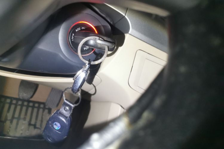 Used Roewe 350 2013 350S 1.5L Manual Xunchi Edition Vehicle Key