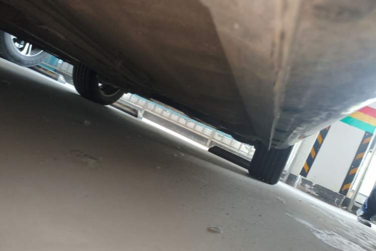 Used Roewe 350 2013 350S 1.5L Manual Xunchi Edition Chassis Front Left