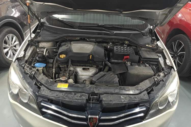 Used Roewe 350 2013 350C 1.5L Automatic Xunyue Edition Engine Bay