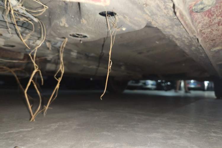 Used Roewe 350 2013 350S 1.5L Manual Xunchi Edition Chassis Front Left