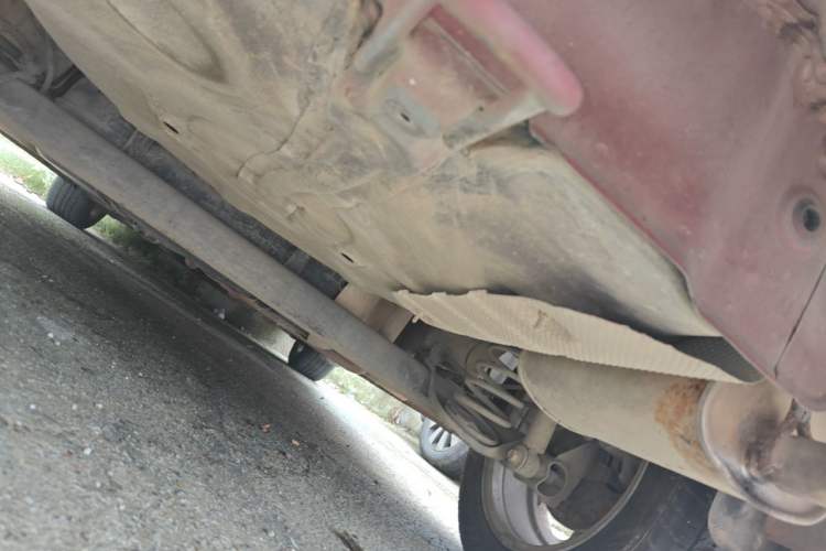 Used Roewe 350 2013 350S 1.5L Automatic Xunda Edition Chassis Rear