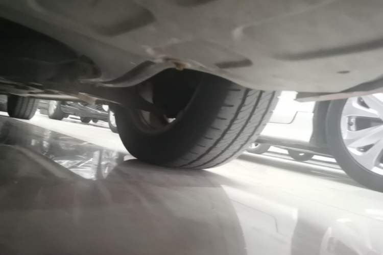 Used Roewe 350 2013 350S 1.5L Manual Xunchi Edition Chassis Rear Left