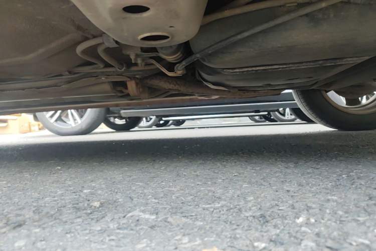 Used Roewe 350 2013 350S 1.5L Manual Xunchi Edition Chassis Rear Left