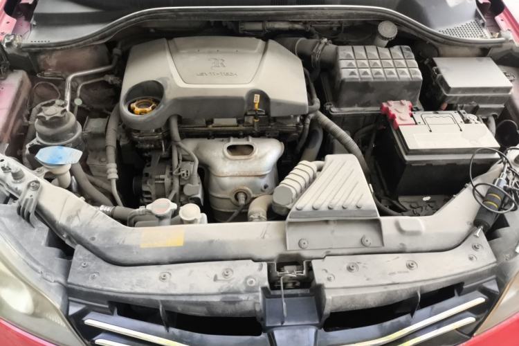 Used Roewe 350 2013 350S 1.5L Manual Xunchi Edition Engine Bay