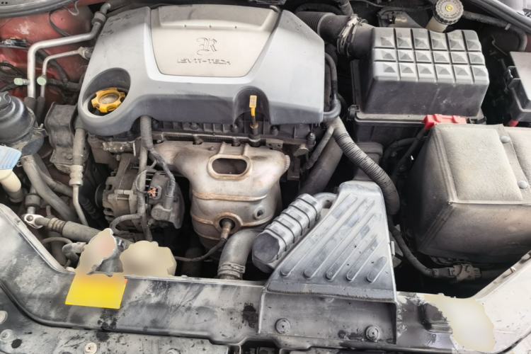 Used Roewe 350 2013 350S 1.5L Manual Xunchi Edition Engine Bay