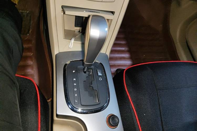 Used Roewe 350 2013 350S 1.5L Automatic Xunda Edition Gear Lever
