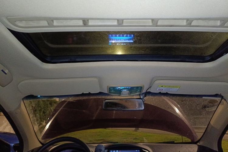 Used Roewe 350 2013 350C 1.5L Automatic Xunyue Edition Headliner