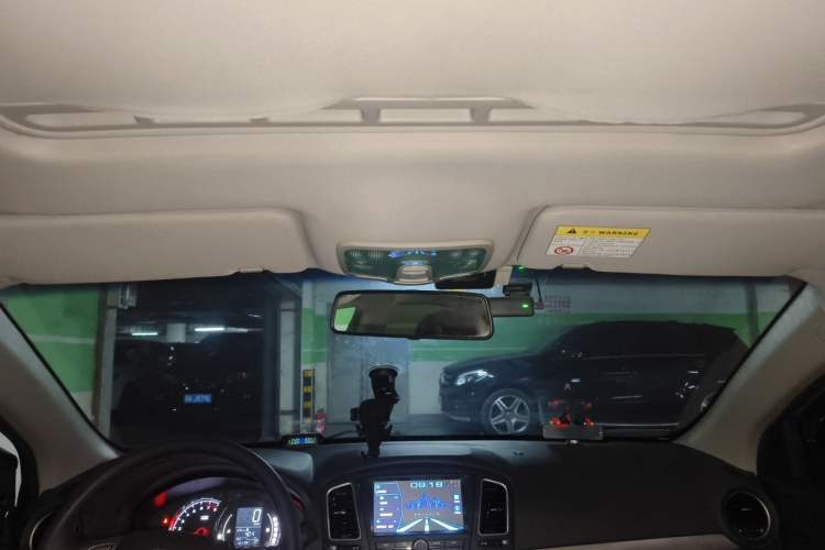 Used Roewe 350 2013 350C 1.5L Automatic Xunyue Edition Headliner