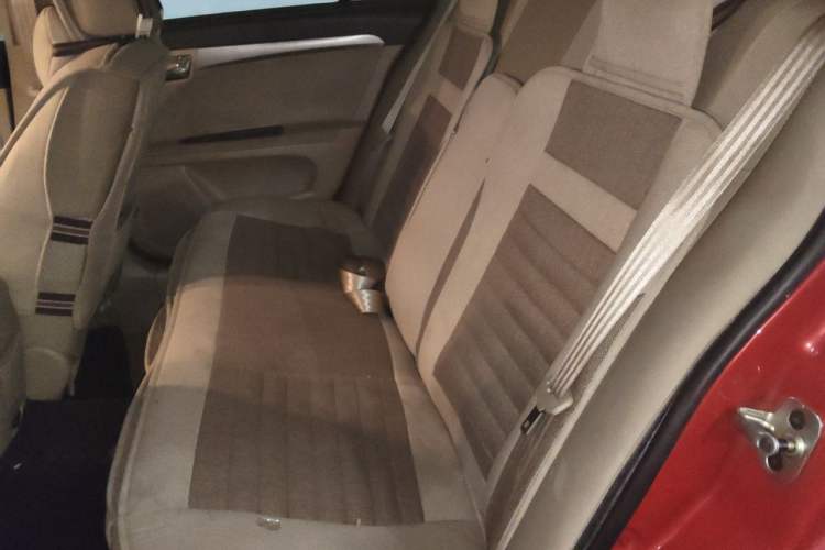 Used Roewe 350 2013 350S 1.5L Manual Xunchi Edition Left Rear Seat