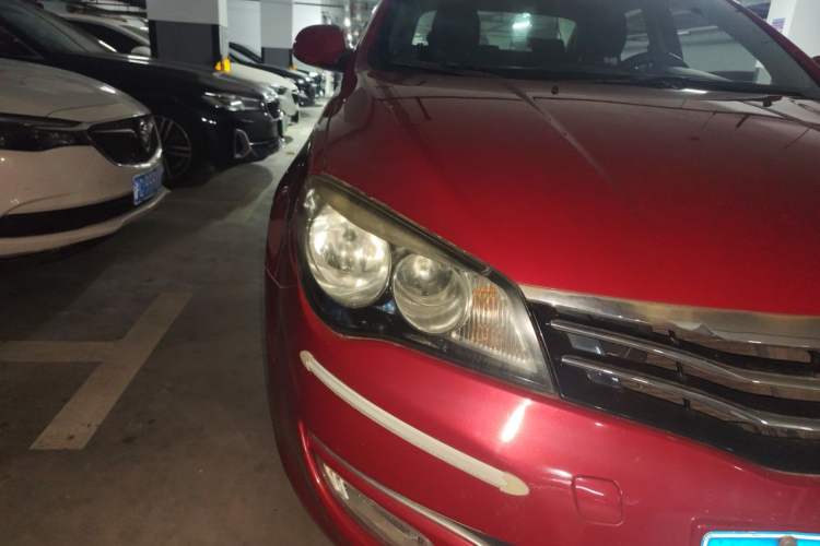 Used Roewe 350 2013 350S 1.5L Manual Xunchi Edition Right Front Headlight