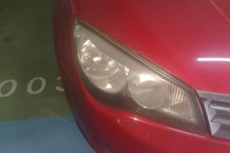 Used Roewe 350 2013 350C 1.5L Manual Swift Edition Right Front Headlight