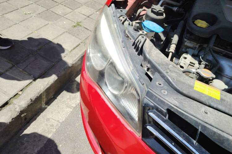 Used Roewe 350 2013 350C 1.5L Automatic Xunyue Edition Right Front Headlight