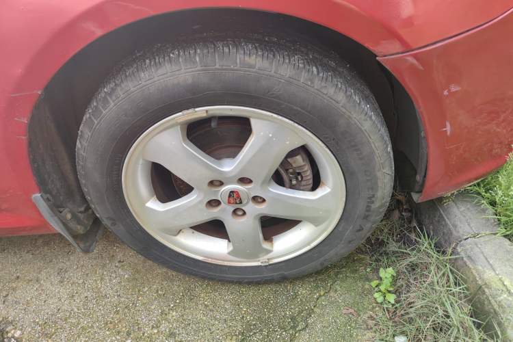 Used Roewe 350 2013 350S 1.5L Automatic Xunda Edition Right Front Wheel Hub