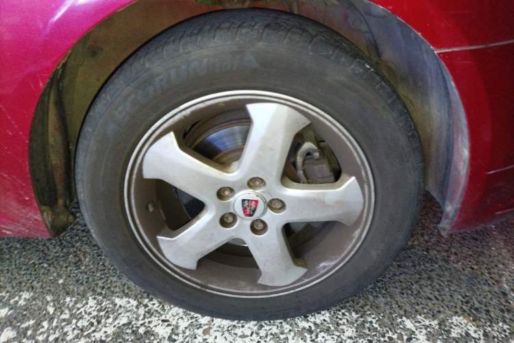 Used Roewe 350 2013 350S 1.5L Automatic Xunda Edition Right Front Wheel Hub
