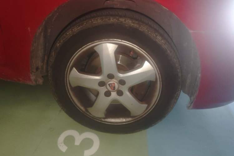 Used Roewe 350 2013 350C 1.5L Manual Swift Edition Right Front Wheel Hub