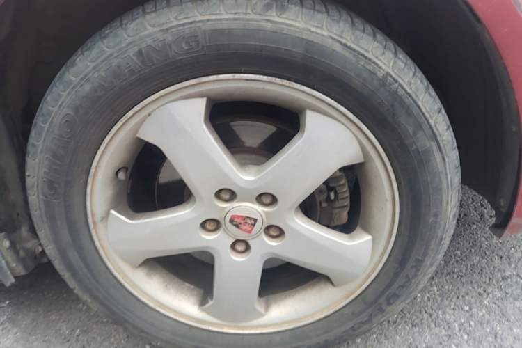 Used Roewe 350 2013 350S 1.5L Manual Xunchi Edition Right Front Wheel Hub