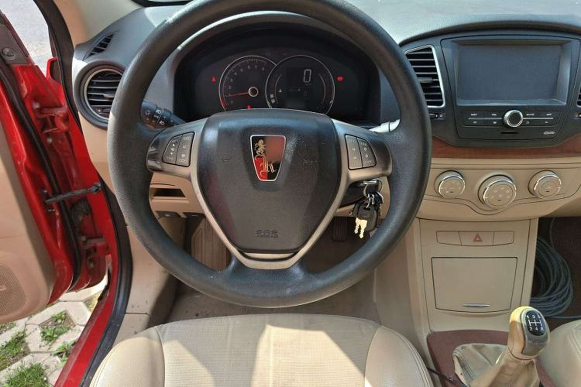 Used Roewe 350 2013 350C 1.5L Manual Swift Edition Steering Wheel