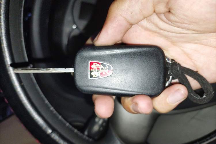 Used Roewe 350 2013 350S 1.5L Automatic Xunda Edition Vehicle Key
