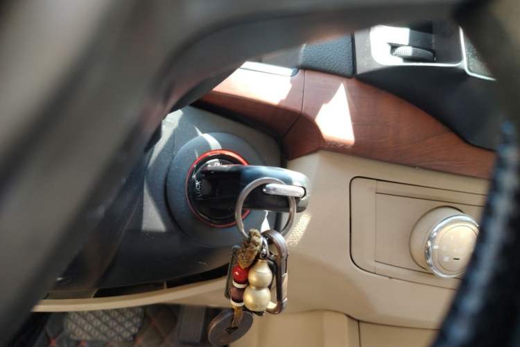 Used Roewe 350 2013 350C 1.5L Automatic Xunyue Edition Vehicle Key