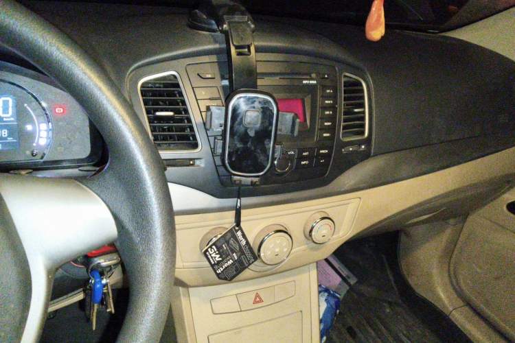 Used Roewe 350 2013 350S 1.5L Manual Xunchi Edition Audio And AC Panel