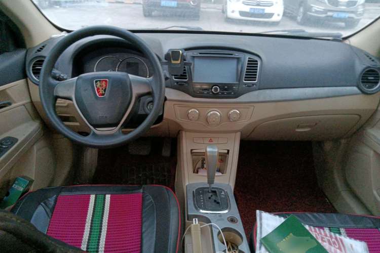 Used Roewe 350 2013 350S 1.5L Automatic Xunda Edition Center Console
