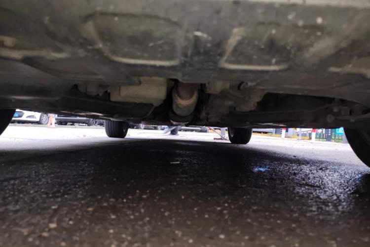Used Roewe 350 2013 350S 1.5L Manual Xunchi Edition Chassis Front
