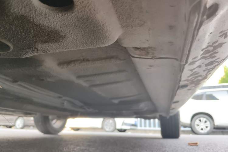 Used Roewe 350 2013 350C 1.5L Automatic Xunyue Edition Chassis Front Left