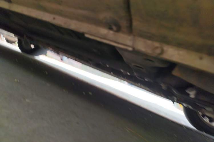 Used Roewe 350 2013 350S 1.5L Manual Xunchi Edition Chassis Front Right