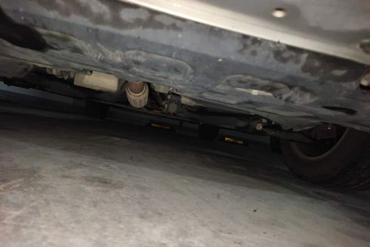 Used Roewe 350 2013 350C 1.5L Automatic Xunyue Edition Chassis Front