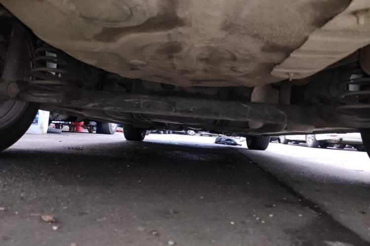 Used Roewe 350 2013 350S 1.5L Manual Xunchi Edition Chassis Rear