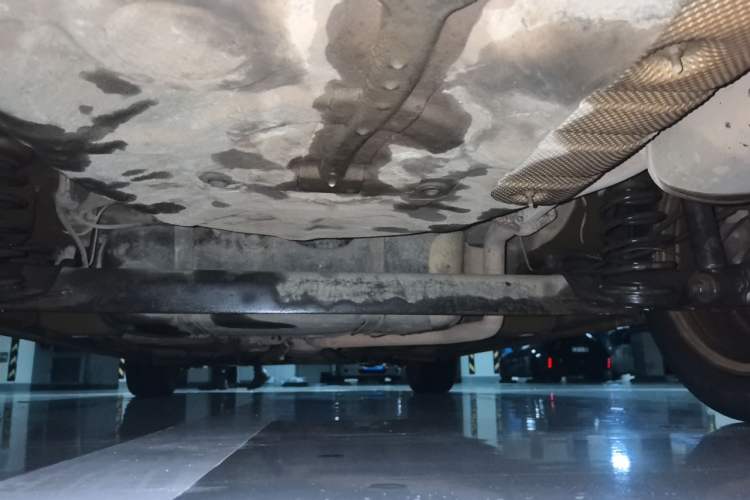 Used Roewe 350 2013 350S 1.5L Manual Xunchi Edition Chassis Rear