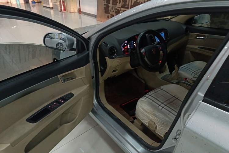 Used Roewe 350 2013 350S 1.5L Manual Xunchi Edition Driver Seat