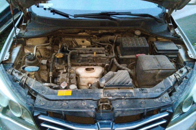 Used Roewe 350 2013 350S 1.5L Manual Xunchi Edition Engine Bay