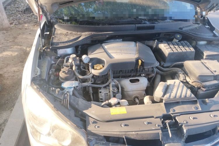 Used Roewe 350 2013 350S 1.5L Manual Xunchi Edition Engine Bay Right