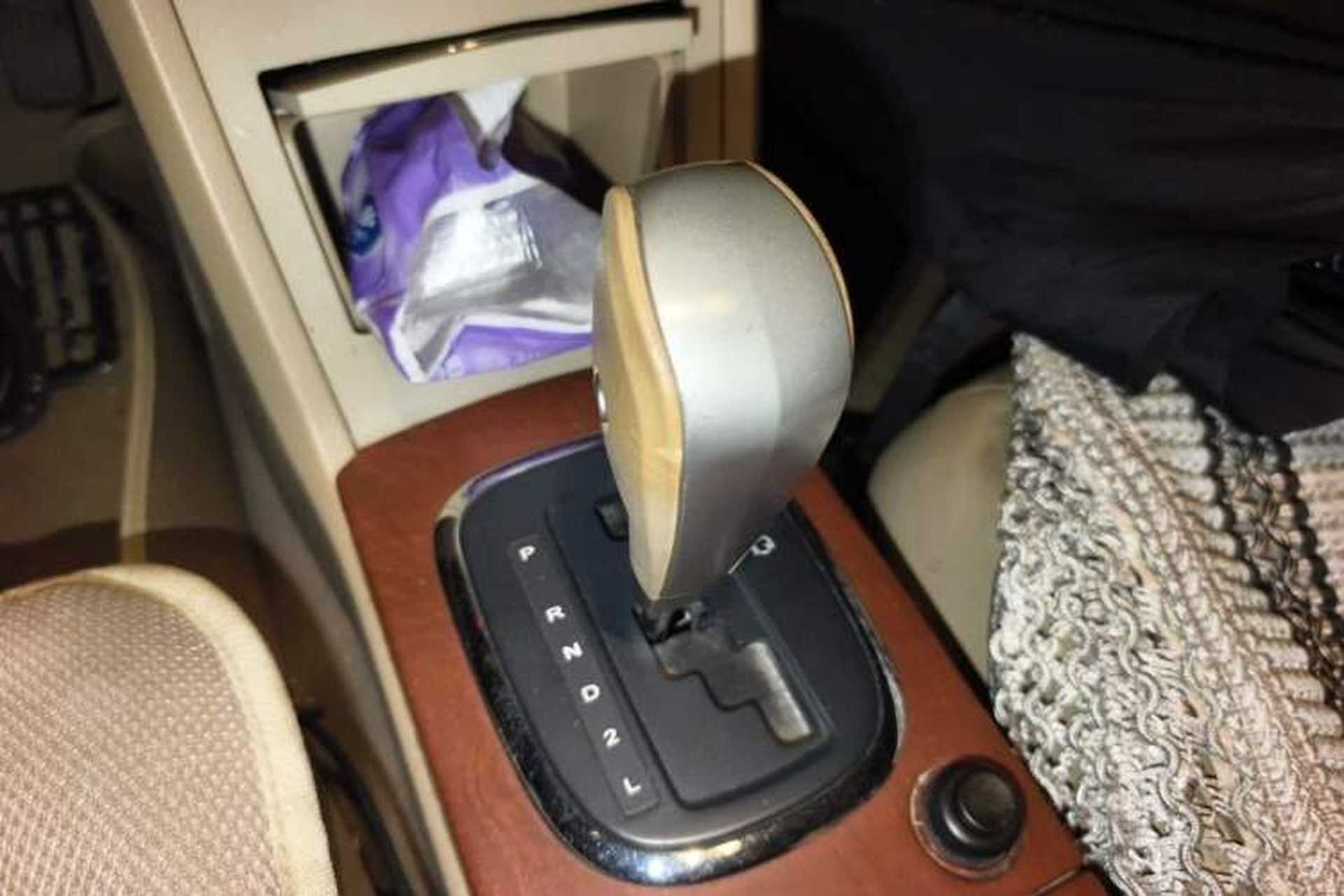 Used Roewe 350 2013 350C 1.5L Automatic Xunyue Edition Gear Lever